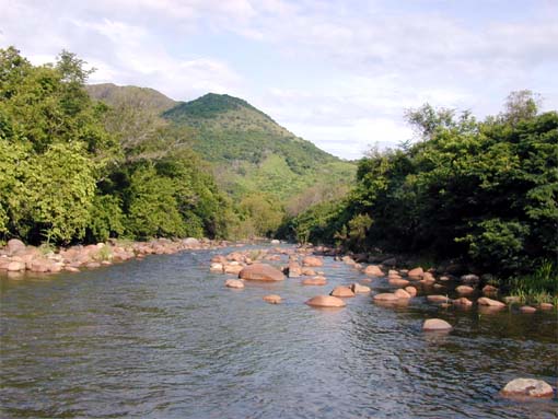 El río y el cerro